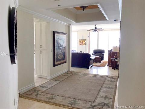 Undisclosed, Surfside, FL 33154 photo 28