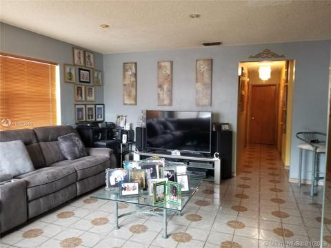 548 E 51st St, Hialeah, FL 33013 photo 10