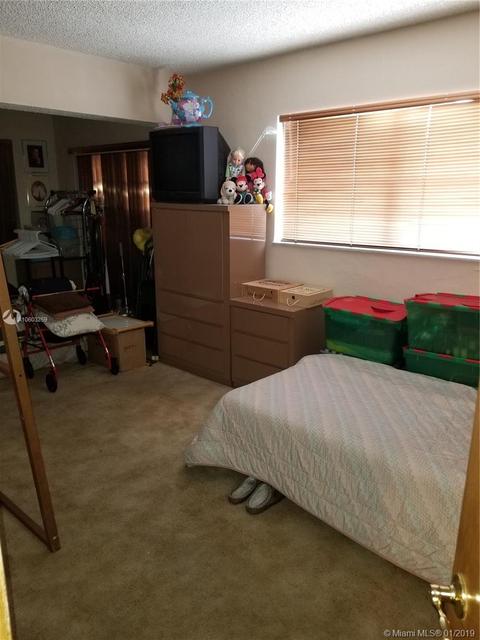 548 E 51st St, Hialeah, FL 33013 photo 28