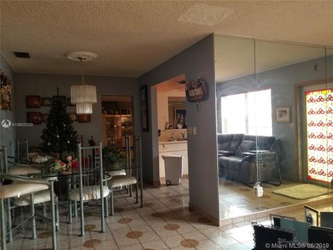 548 E 51st St, Hialeah, FL 33013 photo 14