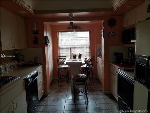 548 E 51st St, Hialeah, FL 33013 photo 16