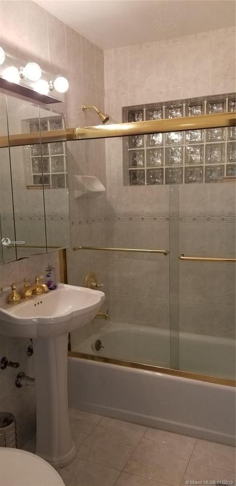 548 E 51st St, Hialeah, FL 33013 photo 24