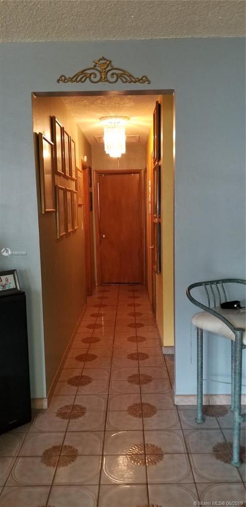 548 E 51st St, Hialeah, FL 33013 photo 23