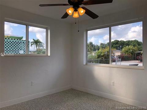768 E 37th St, Hialeah, FL 33013 photo 4