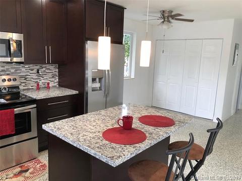 768 E 37th St, Hialeah, FL 33013 photo 3