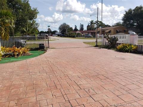 340 Codadad St, Opa Locka, FL 33054 photo 2
