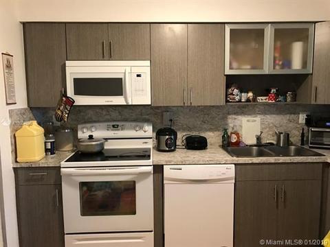 Undisclosed, Miami, FL 33183 photo 3
