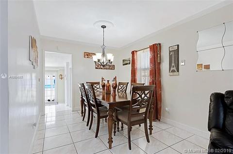 4250 E 8th Ct, Hialeah, FL 33013 photo 4