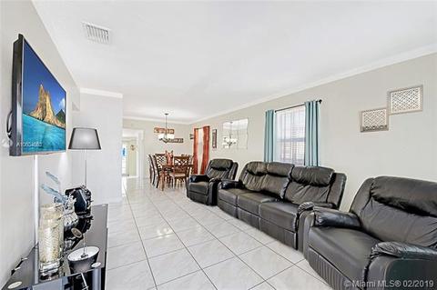 4250 E 8th Ct, Hialeah, FL 33013 photo 3