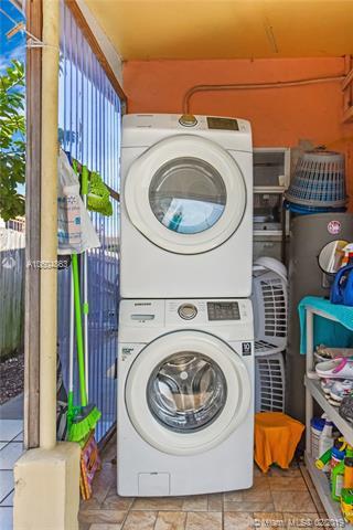 4250 E 8th Ct, Hialeah, FL 33013 photo 27