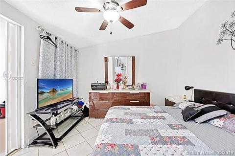 4250 E 8th Ct, Hialeah, FL 33013 photo 18