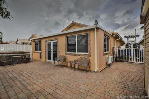 2640 W 68th Pl, Hialeah, FL 33016 photo 17