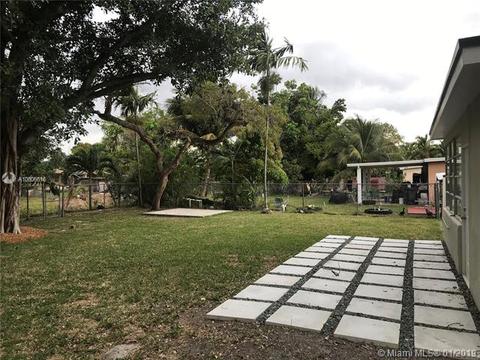 41 E 52nd Pl, Hialeah, FL 33013 photo 25