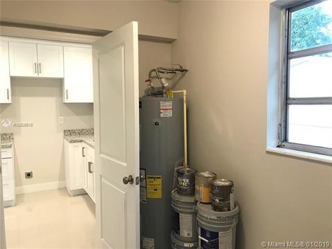 41 E 52nd Pl, Hialeah, FL 33013 photo 22