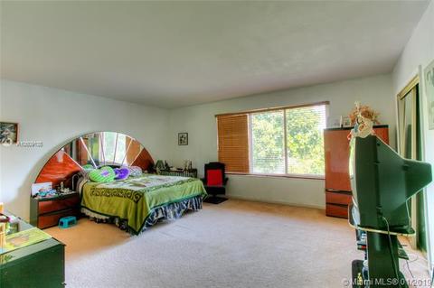 Undisclosed, Hialeah, FL 33014 photo 6