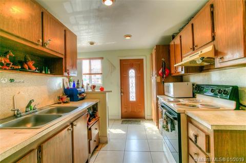 Undisclosed, Hialeah, FL 33014 photo 5