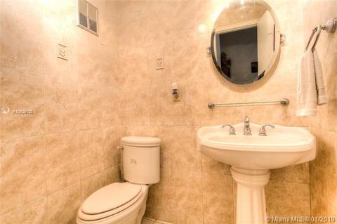 Undisclosed, Hialeah, FL 33014 photo 10