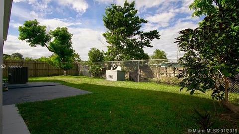 555 E 52nd St, Hialeah, FL 33013 photo 15