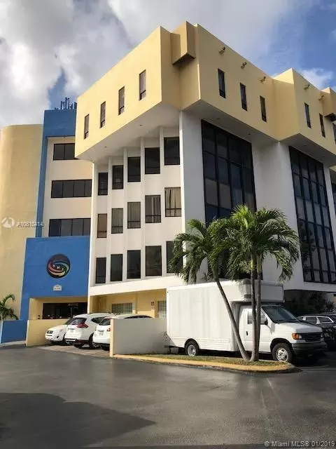 4160 W 16 Ave, Hialeah, FL 33012 photo 1