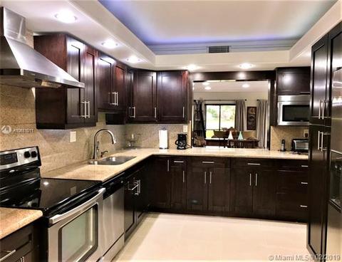Undisclosed, Hialeah, FL 33015 photo 2