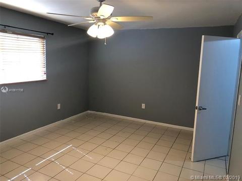 5478 NW 170th Ter, Miami Gardens, FL 33055 photo 13