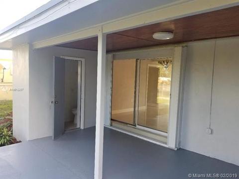 451 E 55th St, Hialeah, FL 33013 photo 5