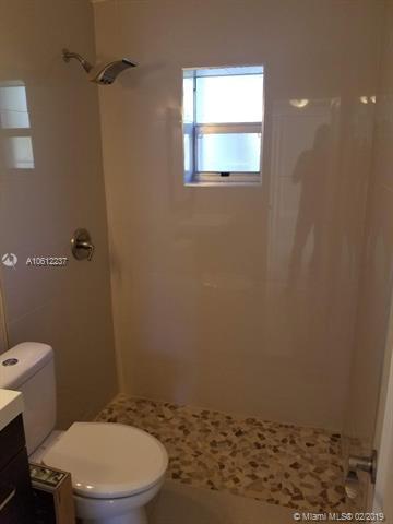 451 E 55th St, Hialeah, FL 33013 photo 2