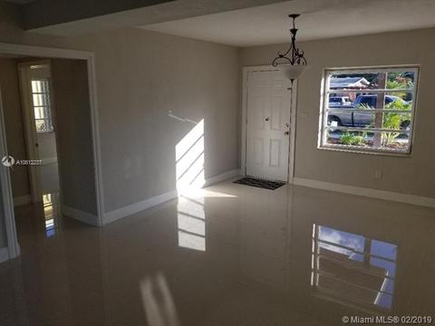 451 E 55th St, Hialeah, FL 33013 photo 6