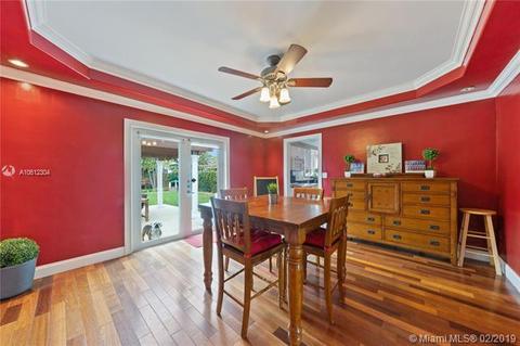 8842 Dickens Ave, Surfside, FL 33154 photo 10