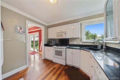 8842 Dickens Ave, Surfside, FL 33154 photo 5