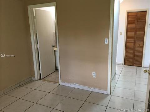 412 E 53rd St, Hialeah, FL 33013 photo 13