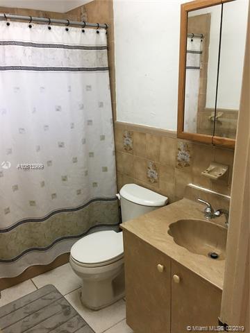 412 E 53rd St, Hialeah, FL 33013 photo 8