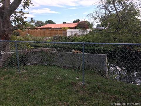 412 E 53rd St, Hialeah, FL 33013 photo 39
