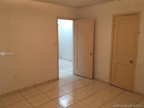 412 E 53rd St, Hialeah, FL 33013 photo 11