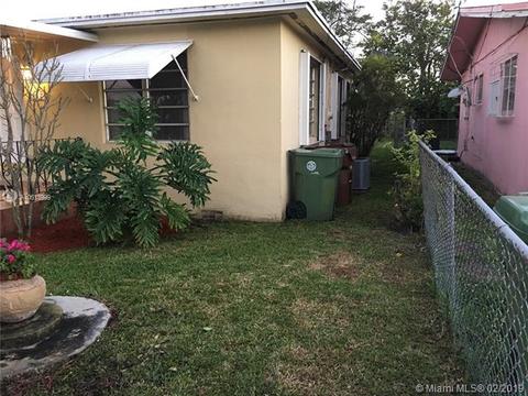 412 E 53rd St, Hialeah, FL 33013 photo 4