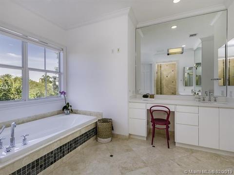 Undisclosed, Key Biscayne, FL 33149 photo 13
