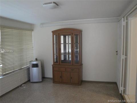 1541 E 8 Ave, Hialeah, FL 33010 photo 17
