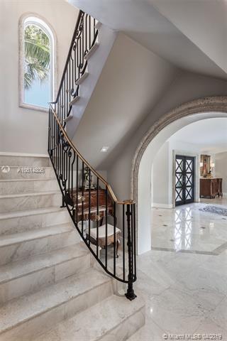 7200 E Lago Dr, Coral Gables, FL 33143 photo 11