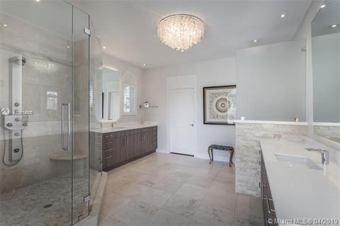 7200 E Lago Dr, Coral Gables, FL 33143 photo 14