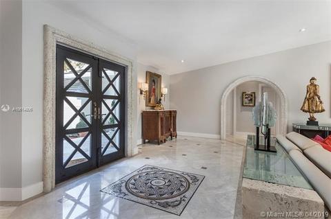 7200 E Lago Dr, Coral Gables, FL 33143 photo 3