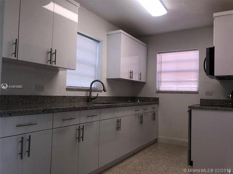 5740 E 4th Ave, Hialeah, FL 33013 photo 4