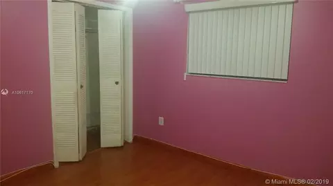 572 E 29th St, Hialeah, FL 33013 photo 10