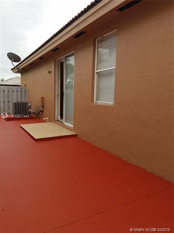 Undisclosed, Miami, FL 33193 photo 27