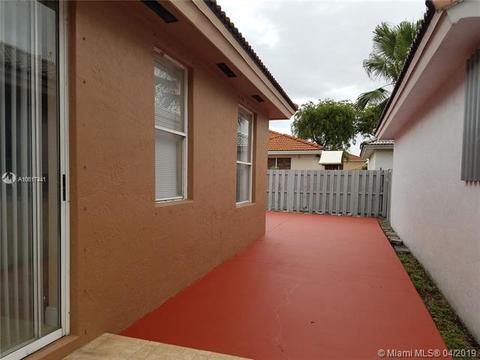 Undisclosed, Miami, FL 33193 photo 23