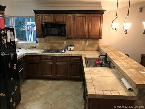 5450 E 2nd Ave, Hialeah, FL 33013 photo 2