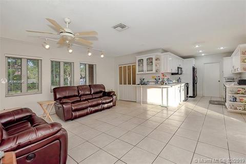 7010 Gleneagle Dr, Miami Lakes, FL 33014 photo 25