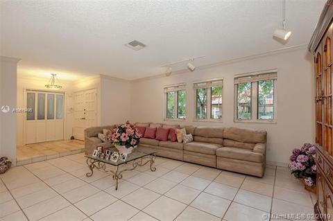7010 Gleneagle Dr, Miami Lakes, FL 33014 photo 14