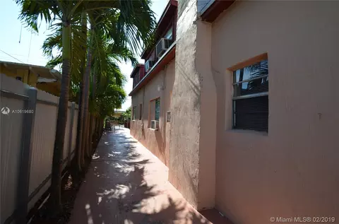 274 E 9th St, Hialeah, FL 33010 photo 8