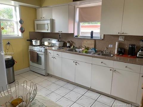 Undisclosed, Hialeah, FL 33013 photo 4