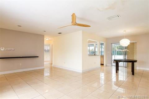 7772 Dilido Blvd, Miramar, FL 33023 photo 6